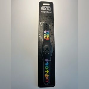 Disney’s Star Wars Limited Edition Pride MagicBand